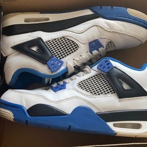 Jordan 4